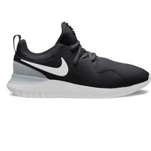 NWT Nike Training Shoes | Black